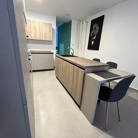 Lägenhet Stylish Seaside 1br Maisonette Bay